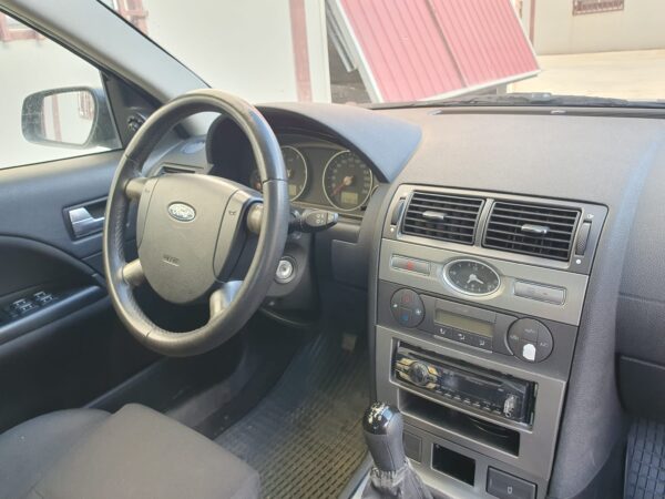 FORD Mondeo 2.0 TDci 115 Trend - Imagen 4